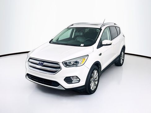 Used 2017 Ford Escape Titanium w/ Equipment Group 301A AWD/4WD image 3