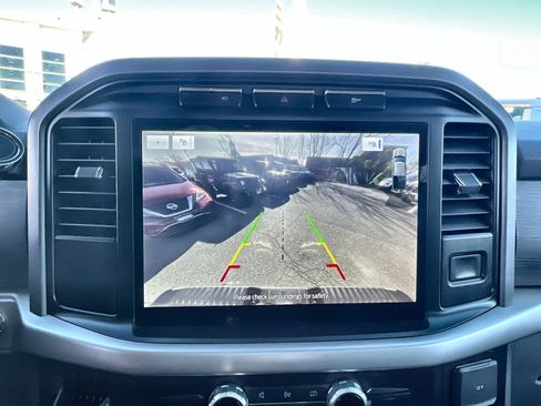 Used 2022 Ford F150 XLT w/ Equipment Group 302A High image 19