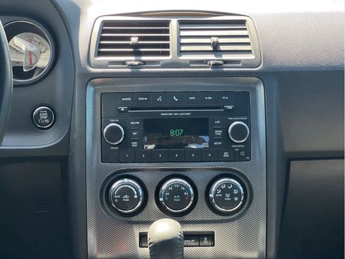 Used 2012 Dodge Challenger R/T RWD image 6