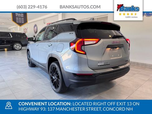 Certified 2024 GMC Terrain SLE w/ Elevation Edition AWD/4WD image 6