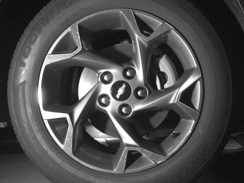 Used 2025 Chevrolet Trax LT FWD image 13