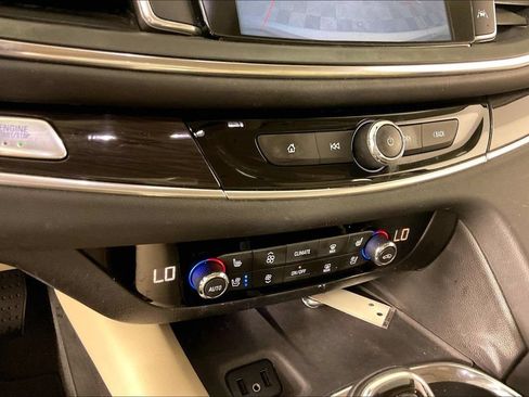 Certified 2019 Buick Enclave Premium FWD image 13
