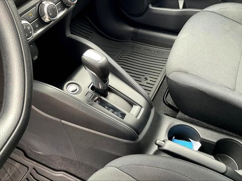 New 2025 Nissan Kicks Play S image 12