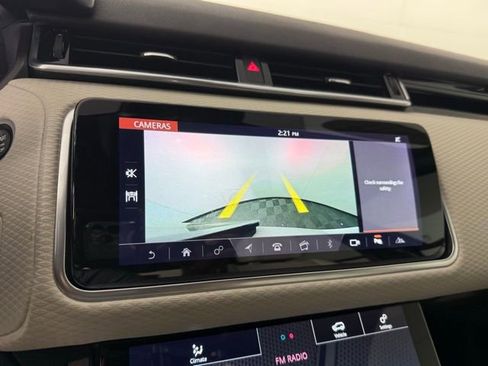 Used 2019 Land Rover Range Rover Velar S image 21