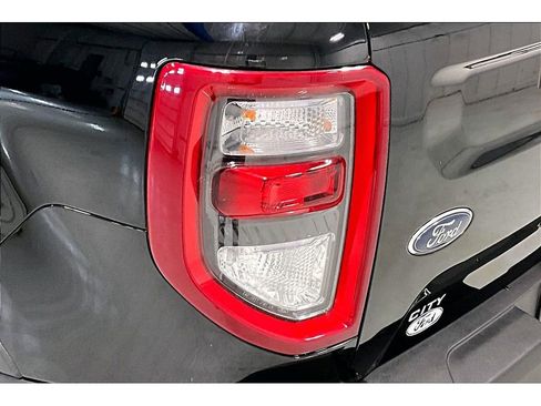 Used 2025 Ford Bronco Sport Badlands image 30