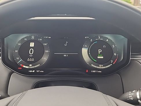 Certified 2025 Land Rover Range Rover Sport Dynamic SE AWD/4WD image 27