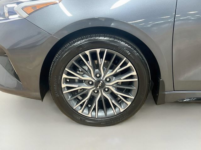 Certified 2024 Kia Forte GT-Line FWD image 30