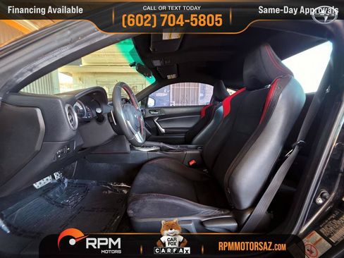 Used 2016 Scion FR-S RWD image 9