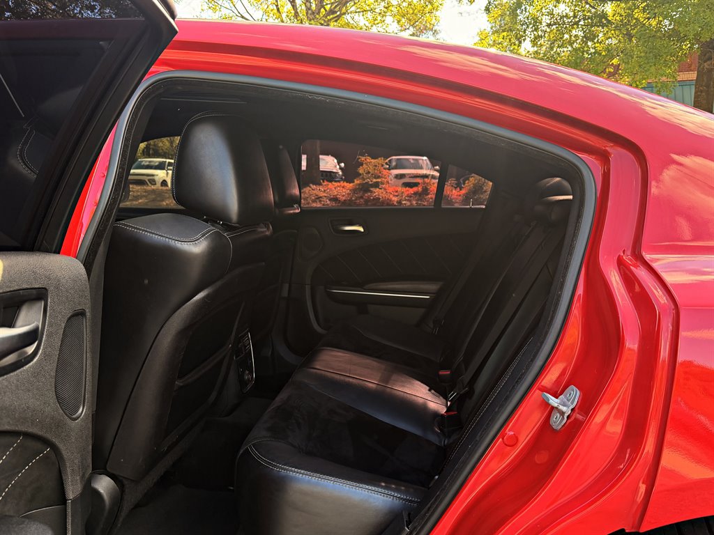 Used 2012 Dodge Charger SRT8 w/ Adaptive Cruise Control Group RWD image 10