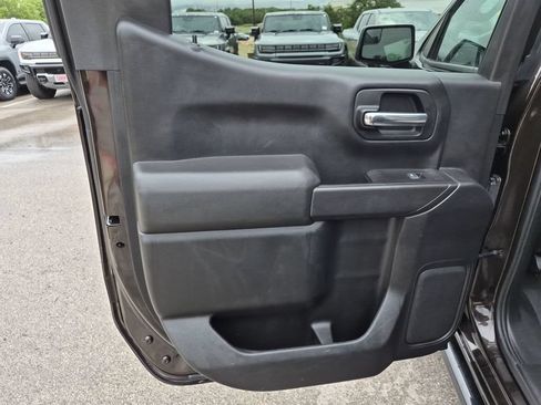 Used 2019 Chevrolet Silverado 1500 LT w/ Texas Edition RWD image 34