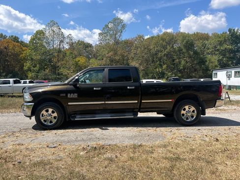Used 2014 RAM 2500 Big Horn RWD image 5