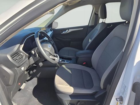 Used 2020 Ford Escape SE Sport image 12