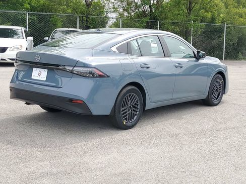 New 2026 Nissan Sentra SV w/ SV Convenience Package FWD image 4