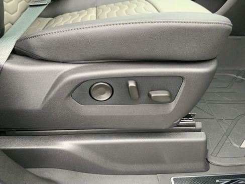 New 2026 Chevrolet Silverado 1500 ZR2 image 73