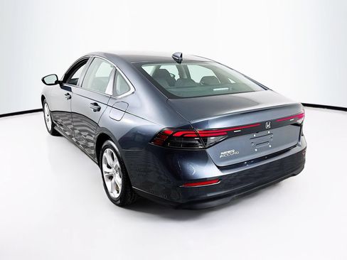 Used 2023 Honda Accord LX image 5