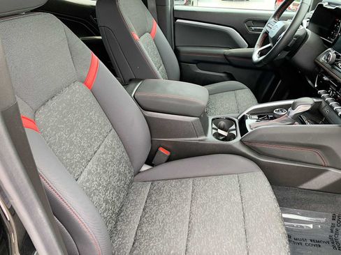 Certified 2025 Chevrolet Colorado Z71 AWD/4WD image 26