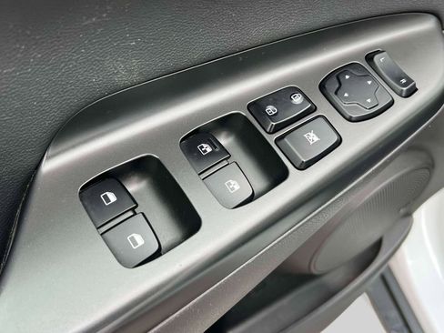 Used 2021 Hyundai Kona Ultimate w/ Cargo Package image 17