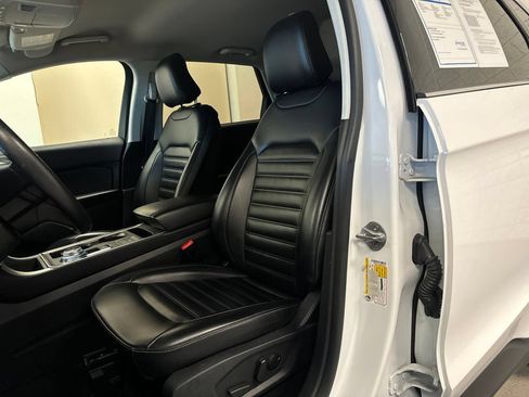 Used 2024 Ford Edge SEL AWD/4WD image 8