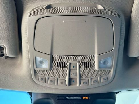 Used 2023 Ford Expedition Limited image 24