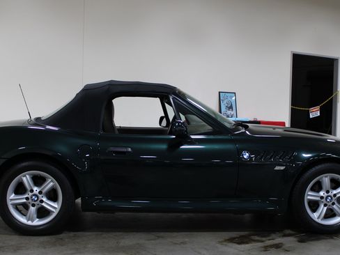 Used 2001 BMW Z3 2.5i RWD image 36