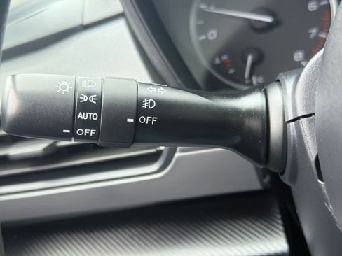 Certified 2024 Subaru Crosstrek 2.0i Premium image 27