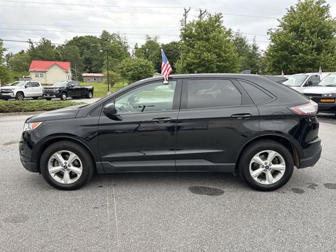 Used 2018 Ford Edge SE FWD image 9
