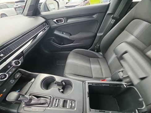 Used 2023 Honda Civic Sport image 22