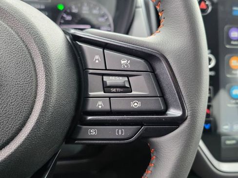 Certified 2025 Subaru Crosstrek 2.5i Limited w/ Crosstrek Mirror Package AWD/4WD image 27