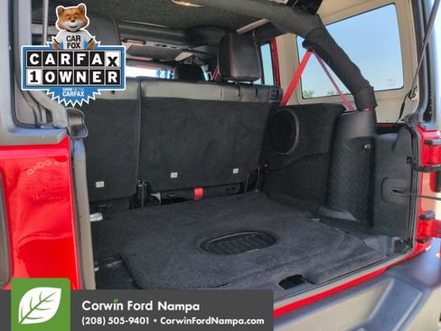 Used 2018 Jeep Wrangler Unlimited Rubicon AWD/4WD image 28