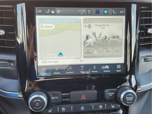 Used 2024 RAM 1500 Laramie image 23