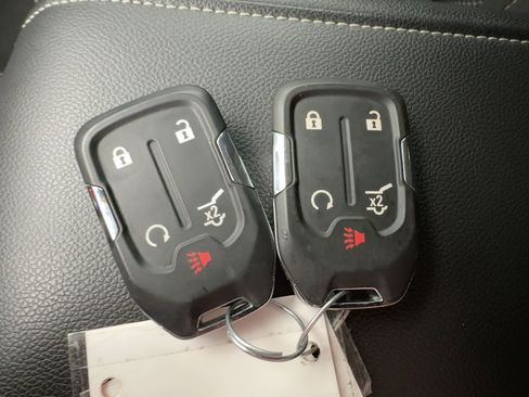 Certified 2023 GMC Acadia SLE w/ Driver Convenience Package image 28