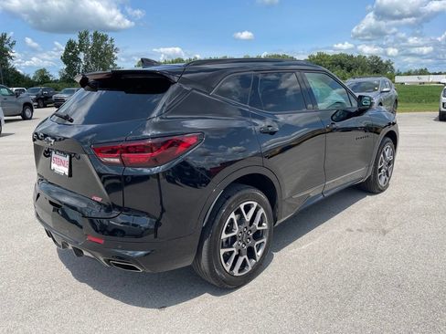 Used 2025 Chevrolet Blazer RS w/ Enhanced Convenience Package AWD/4WD image 9