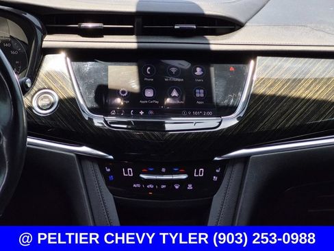 Used 2021 Cadillac XT6 Premium Luxury FWD image 42
