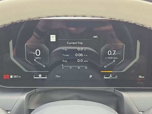 New 2025 Kia K4 GT-Line image 32