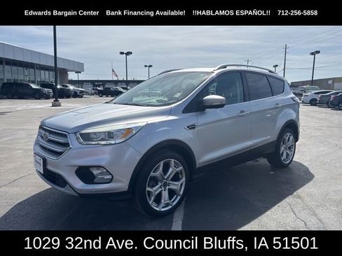 Used 2018 Ford Escape Titanium image 4