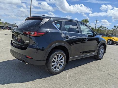 New 2025 MAZDA CX-5 AWD 2.5 S w/ Preferred Package image 4
