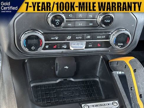 Certified 2024 Ford Bronco Badlands image 28