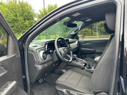 Used 2023 Chevrolet Colorado LT w/ LT Convenience Package RWD image 38