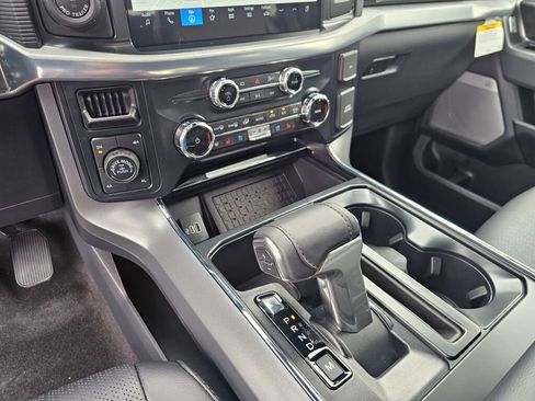 New 2025 Ford F150 Lariat w/ Equipment Group 502A High image 14