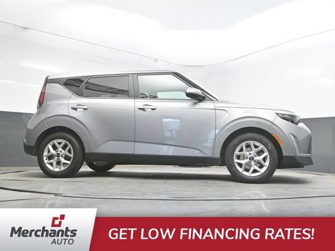 Used 2023 Kia Soul LX w/ Option Group 015 FWD image 50