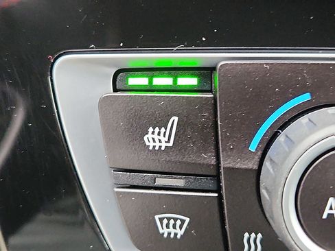 Used 2017 BMW M2 image 24