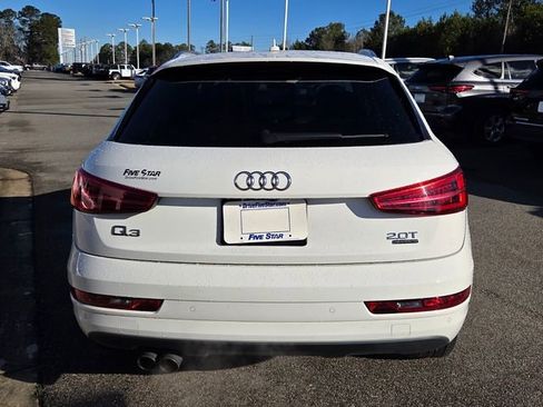 Used 2018 Audi Q3 2.0T Premium image 11