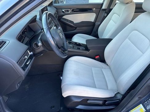 Used 2022 Honda Civic EX image 11