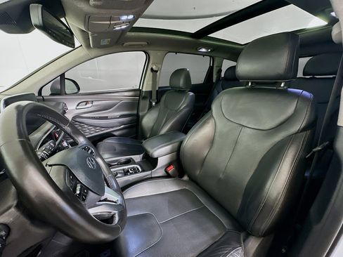 Used 2019 Hyundai Santa Fe Limited w/ Cargo Package image 13