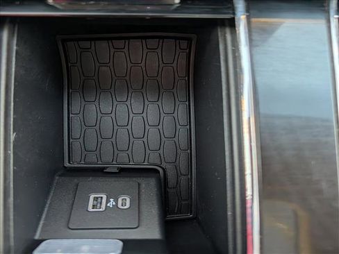 Certified 2023 Lincoln Aviator Reserve w/ Equipment Group 201A image 36