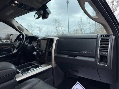 Used 2014 RAM 1500 Laramie w/ Trailer Tow Group image 19