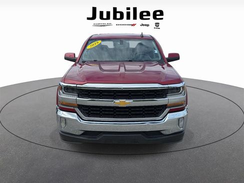 Used 2018 Chevrolet Silverado 1500 LT w/ All Star Edition RWD image 2