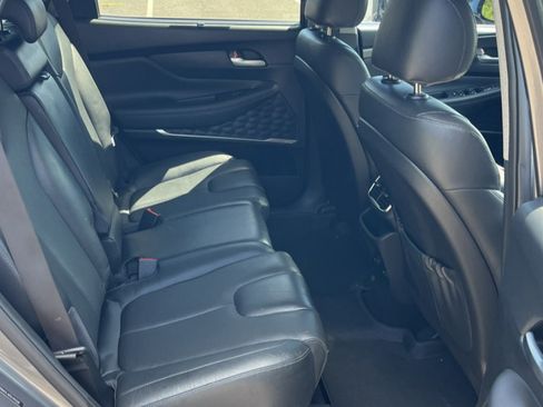 Used 2020 Hyundai Santa Fe SEL w/ Convenience + Premium Package AWD/4WD image 6
