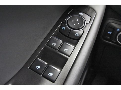 New 2025 Ford Explorer Active image 20