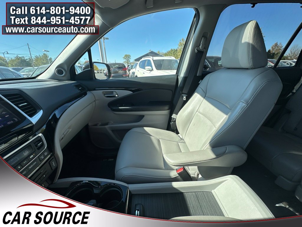 Used 2017 Honda Pilot Touring image 14